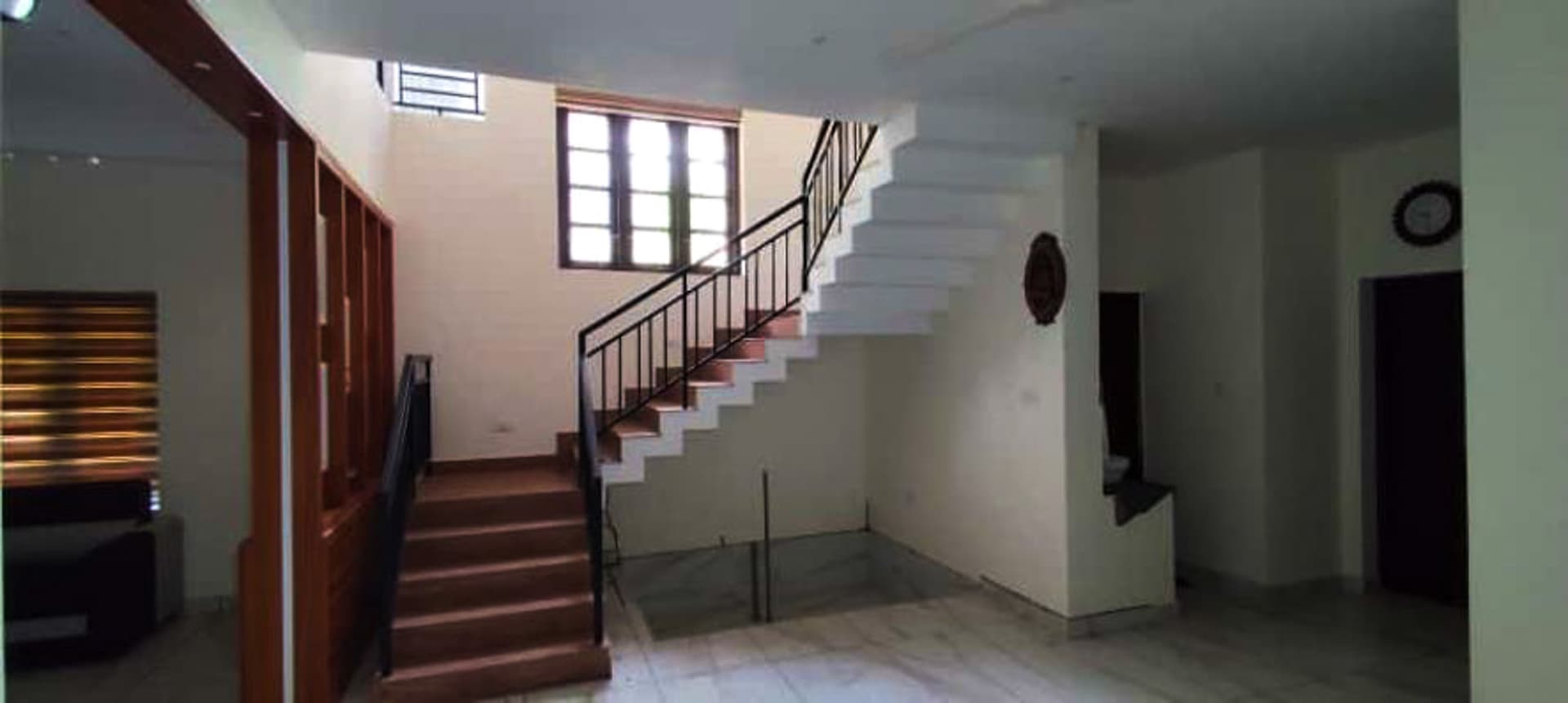 Property Photos 9
