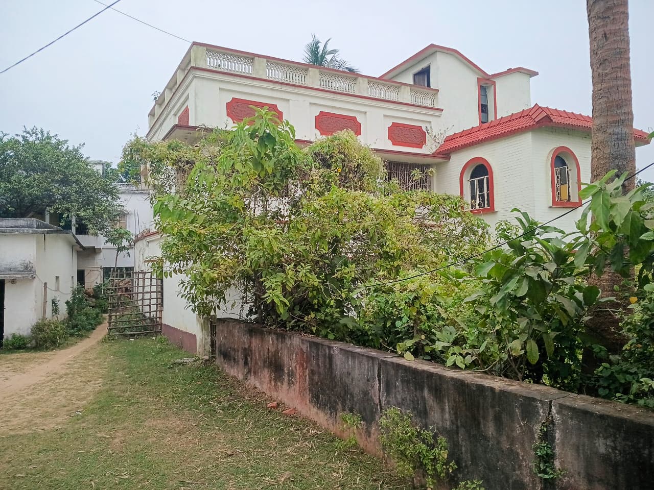 Property Photos 6