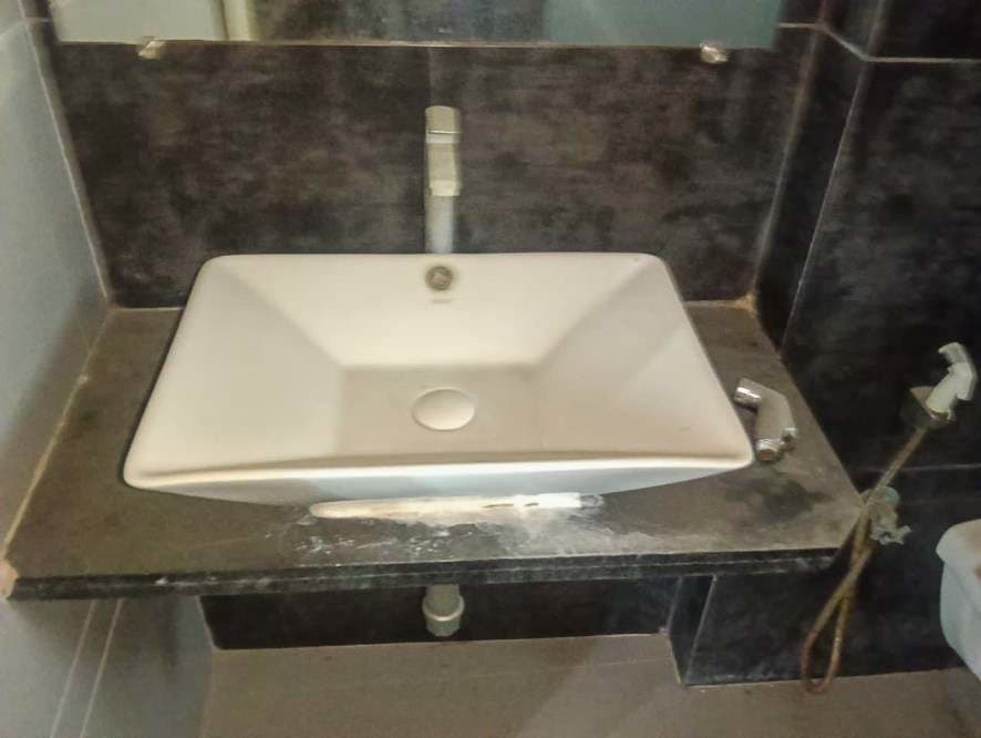 Property Photos 10