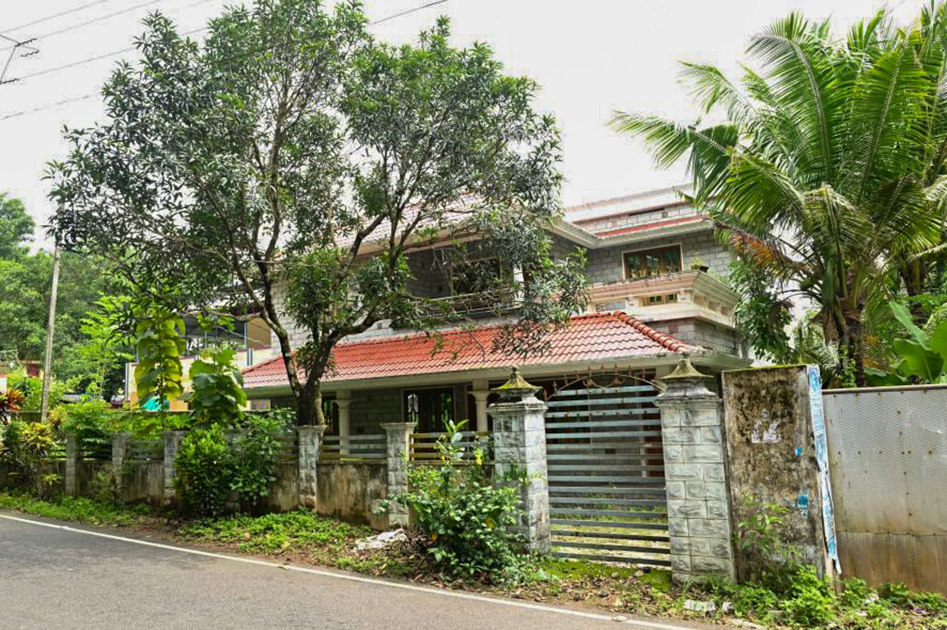 Property Photos 8