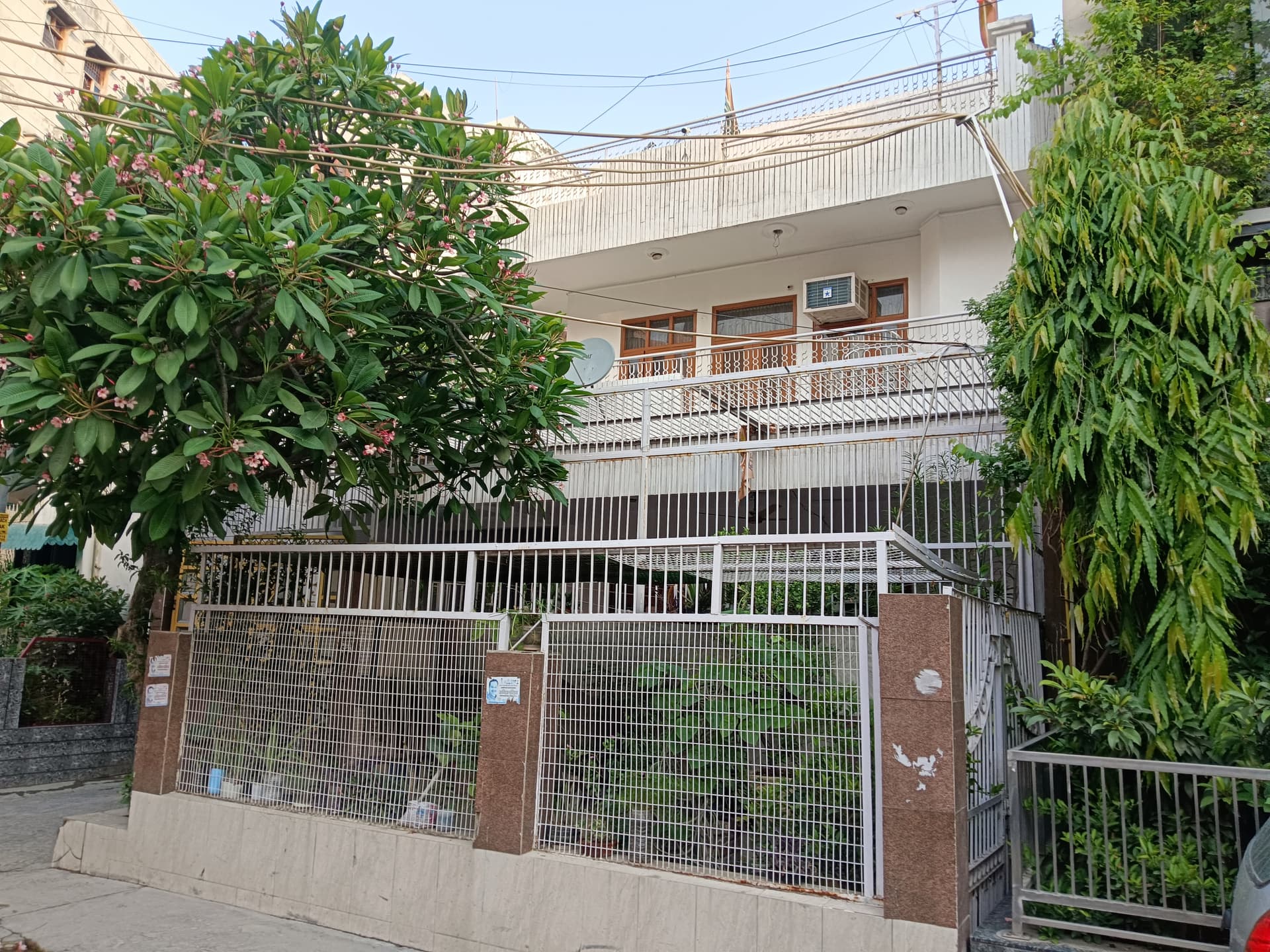Property Photos 8