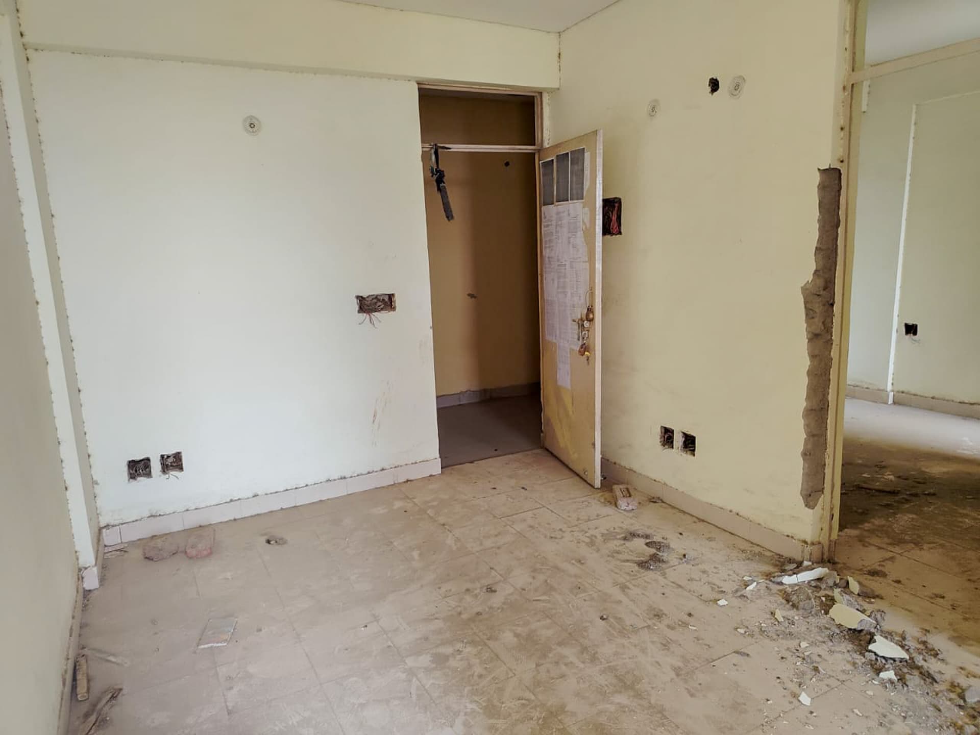 Property Photos 8