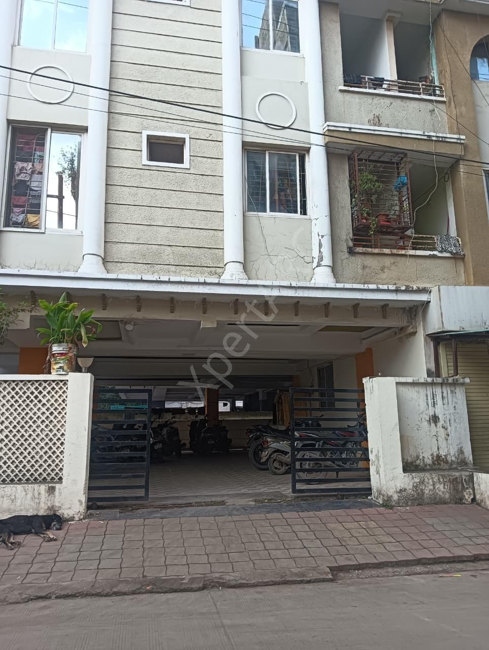 Property Photos 18