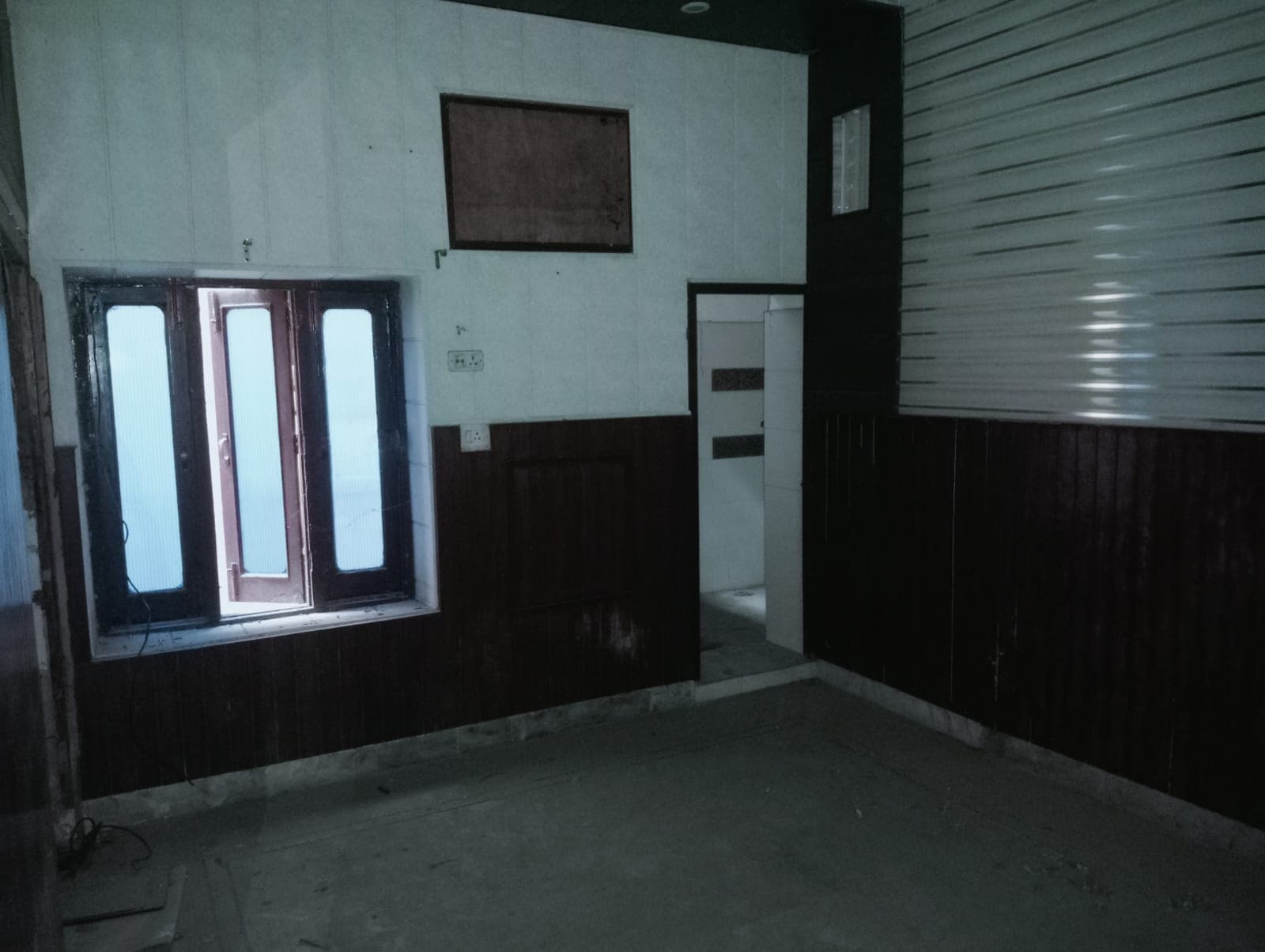 Property Photos 28