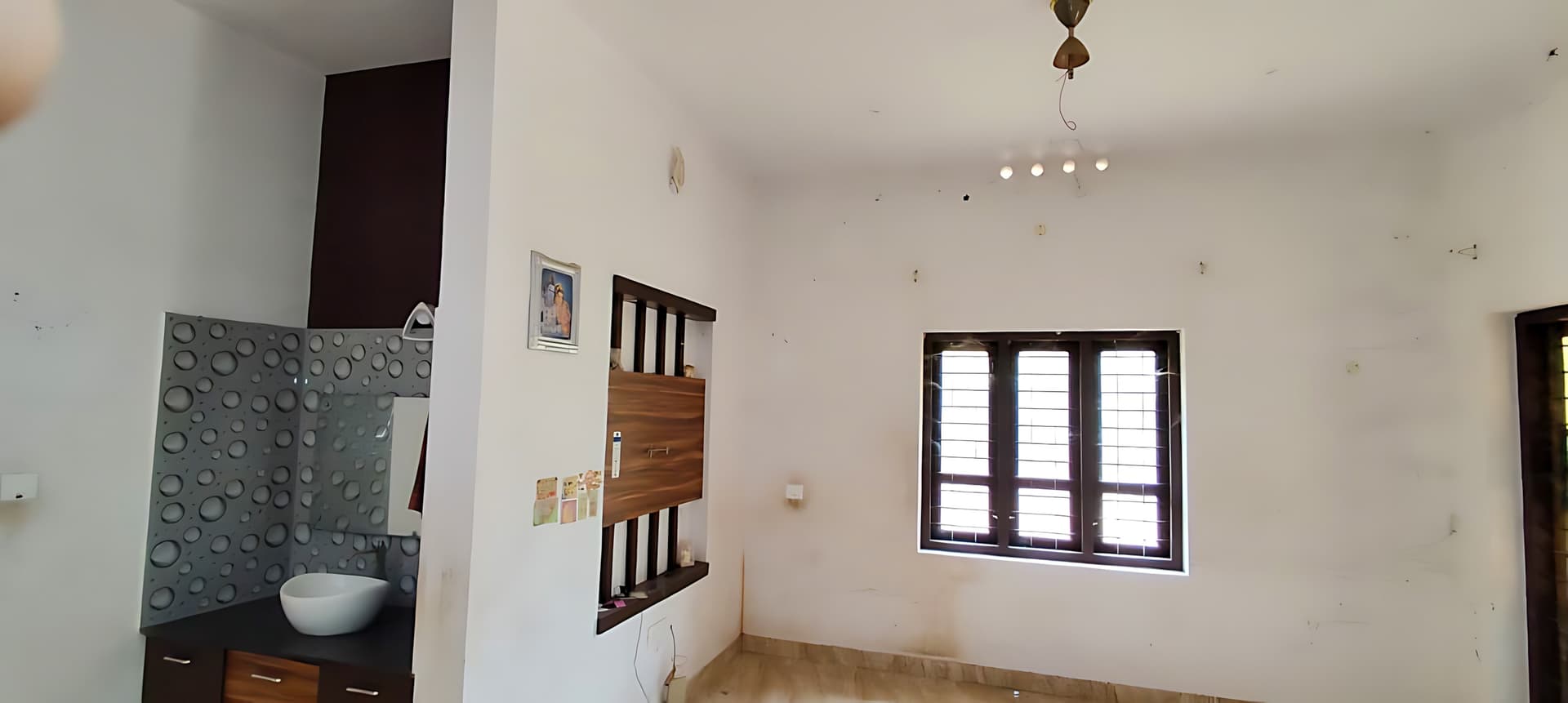 Property Photos 15