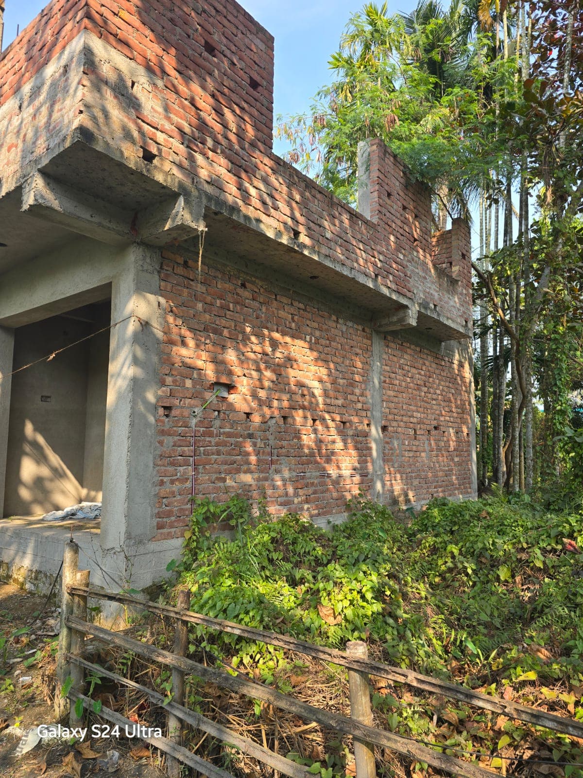 Property Photos 8