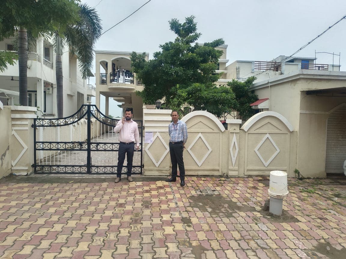 Property Photos 4
