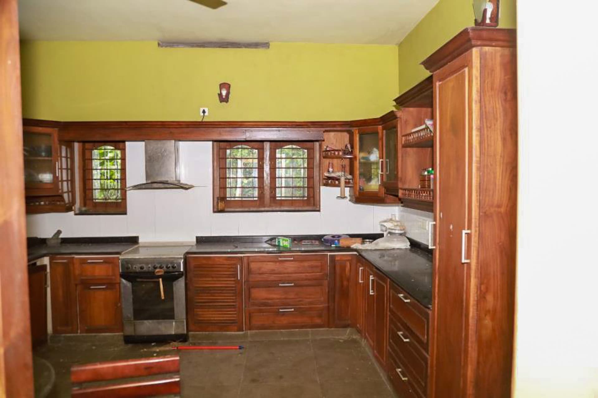 Property Photos 29