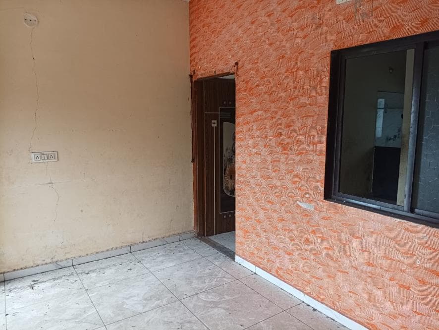 Property Photos 9