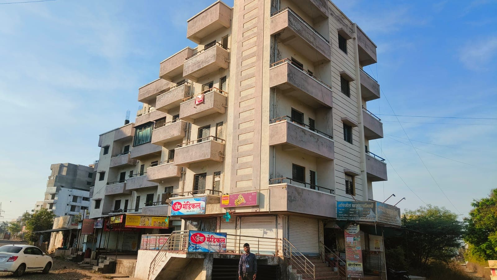Property Photos 1