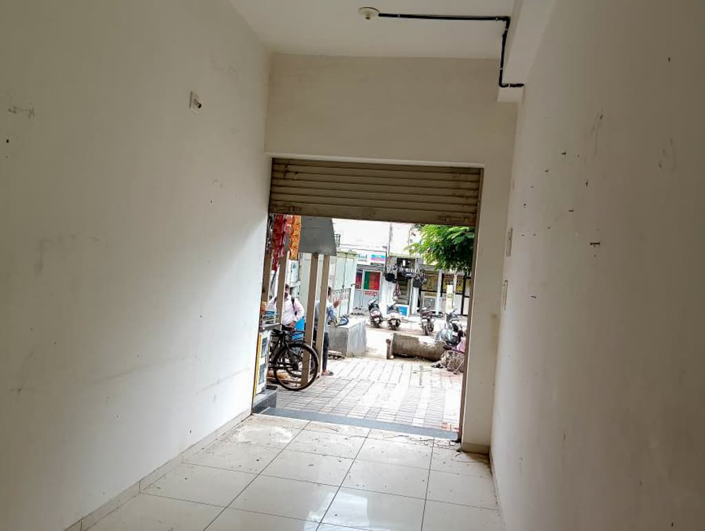 Property Photos 4