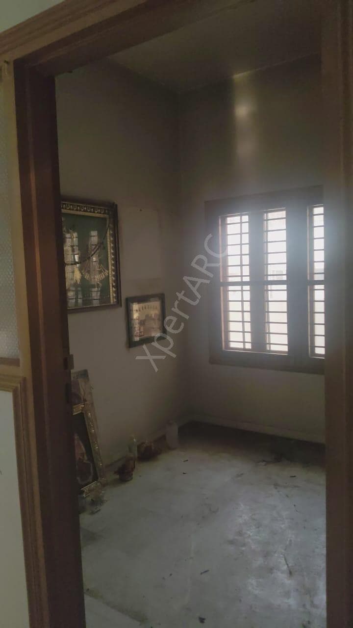 Property Photos 32
