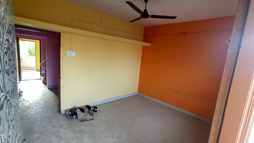 Property Photos 11