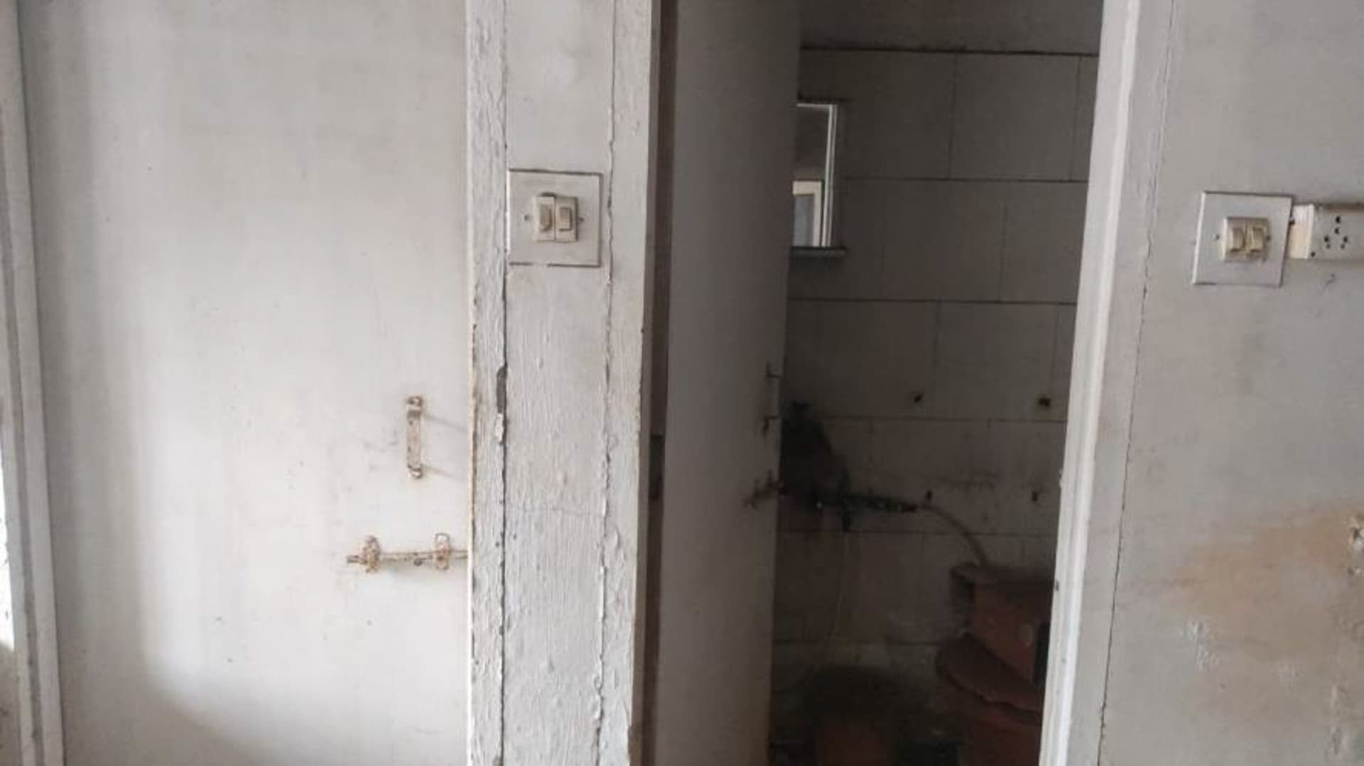Property Photos 8