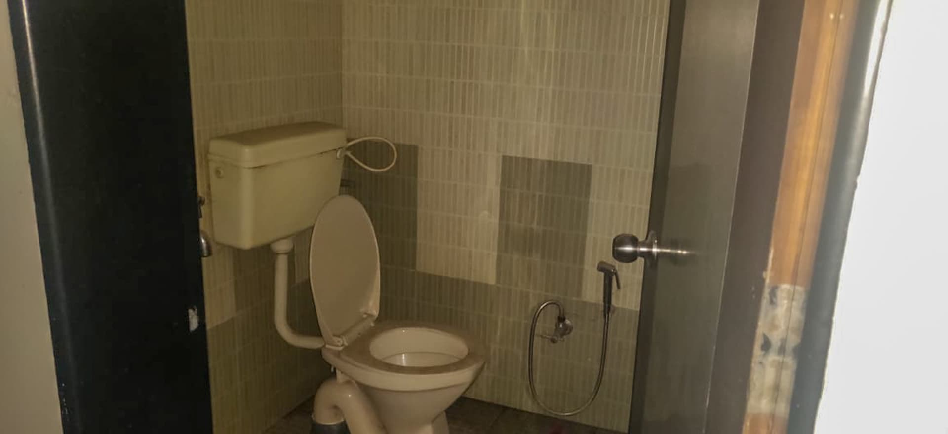 Property Photos 6