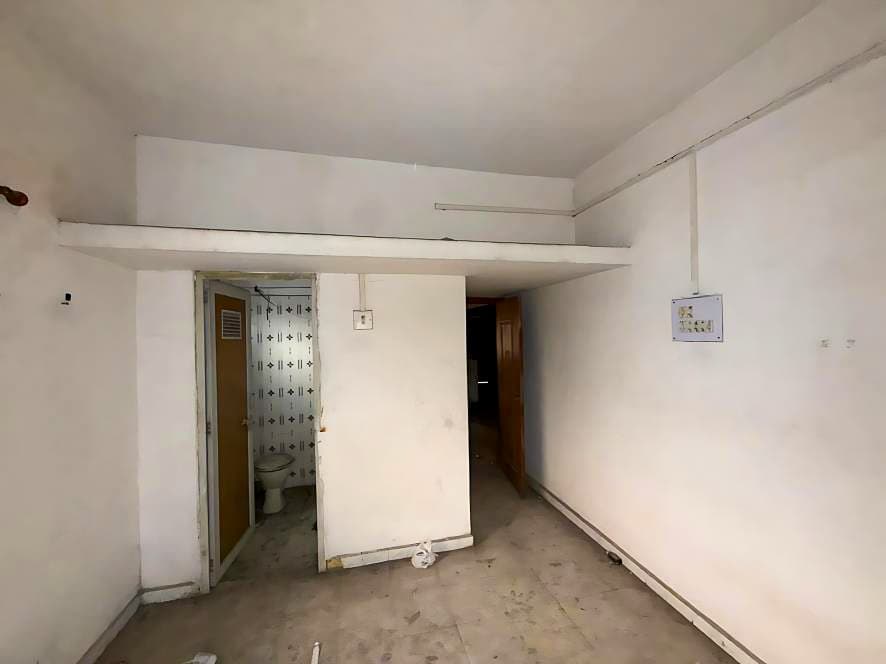 Property Photos 4