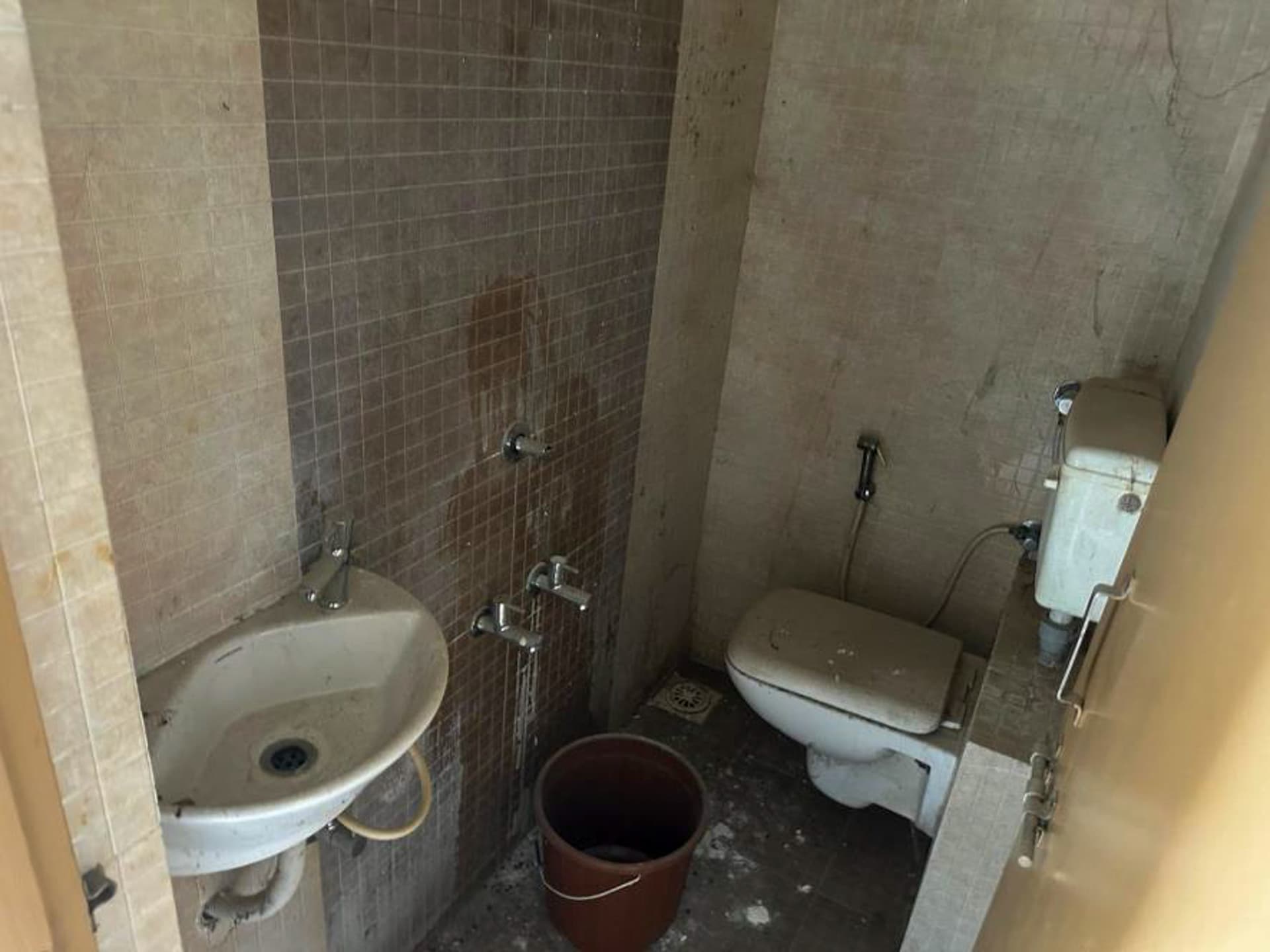 Property Photos 11
