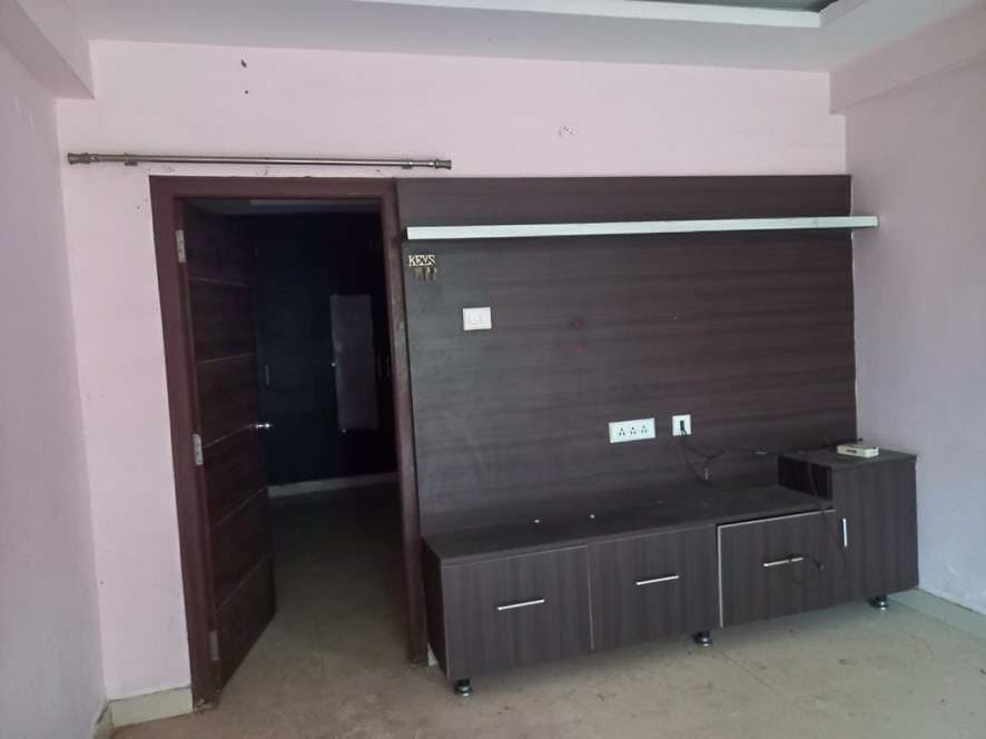 Property Photos 20