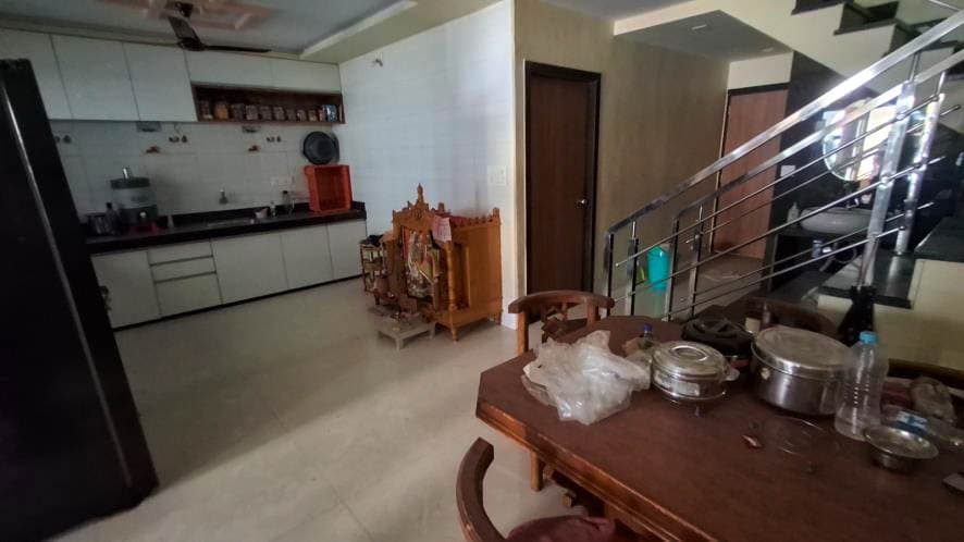Property Photos 12