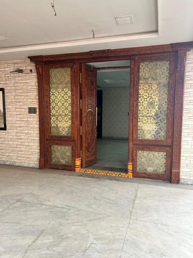 Property Photos 6