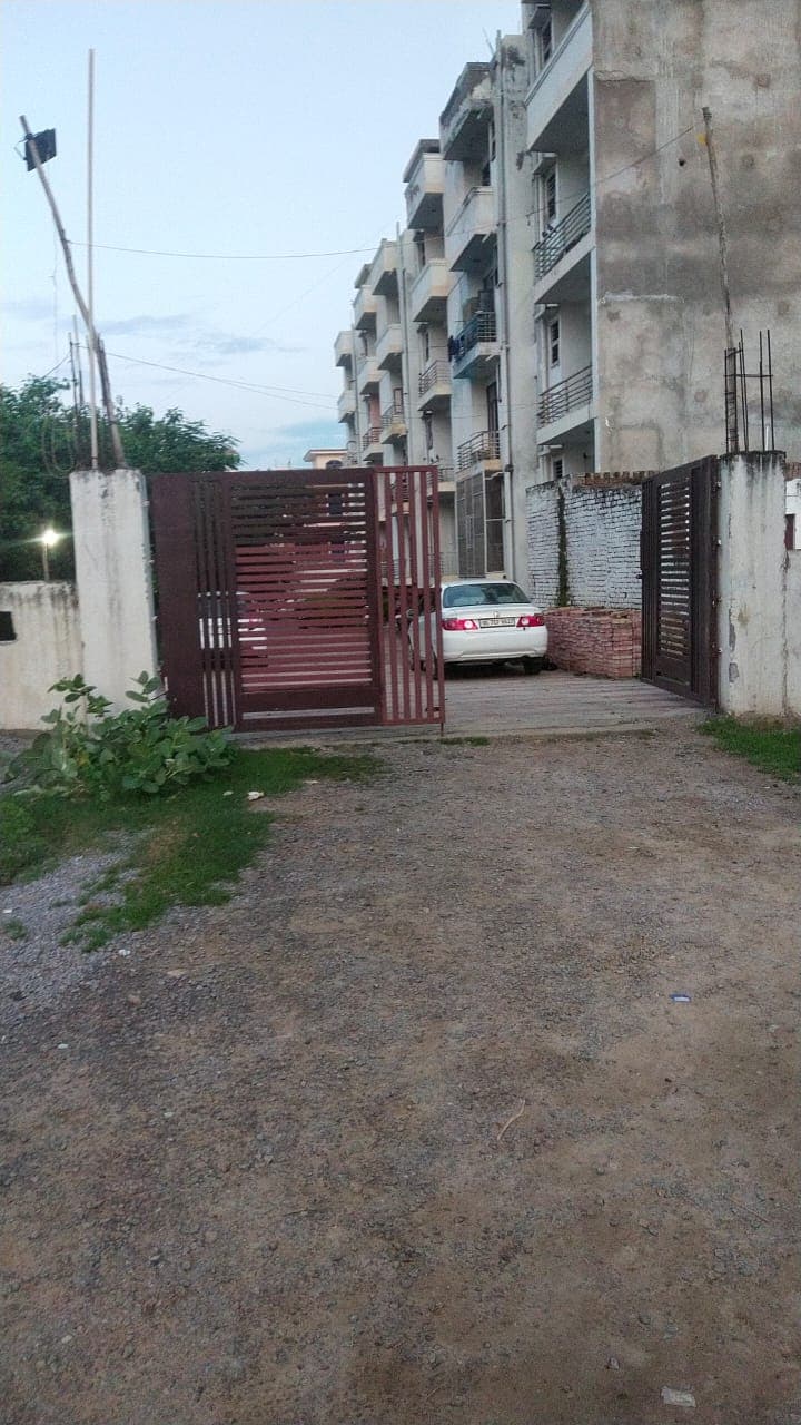 Property Photos 1