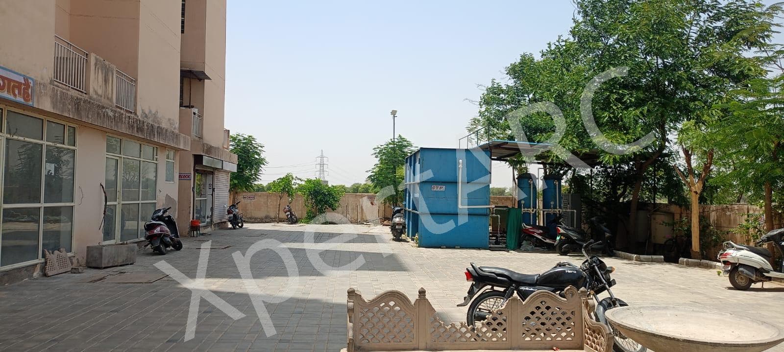 Property Photos 9