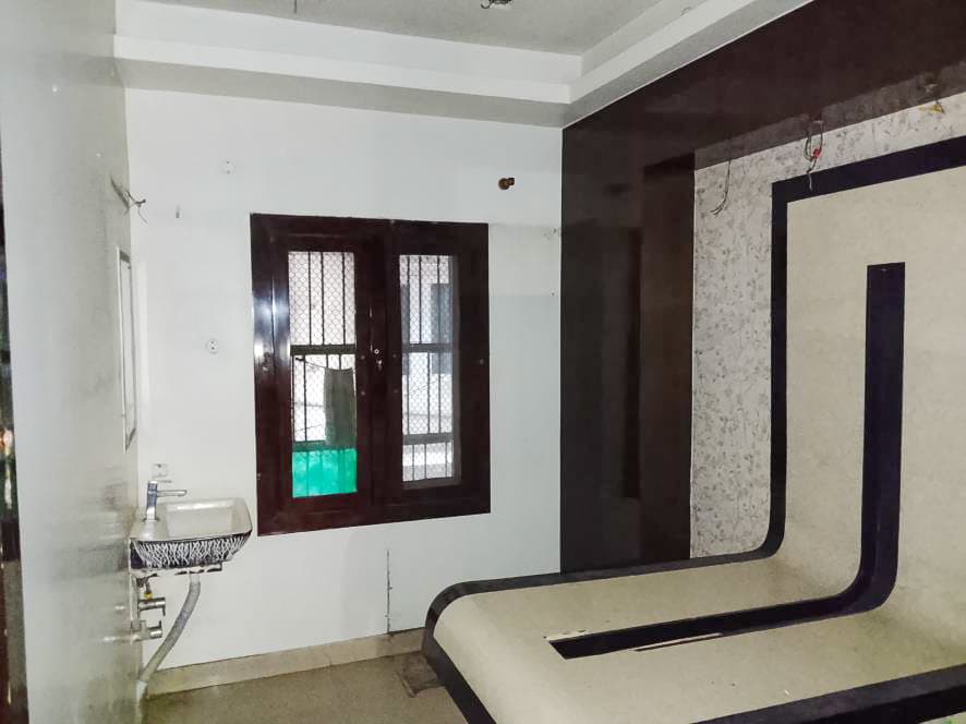 Property Photos 7