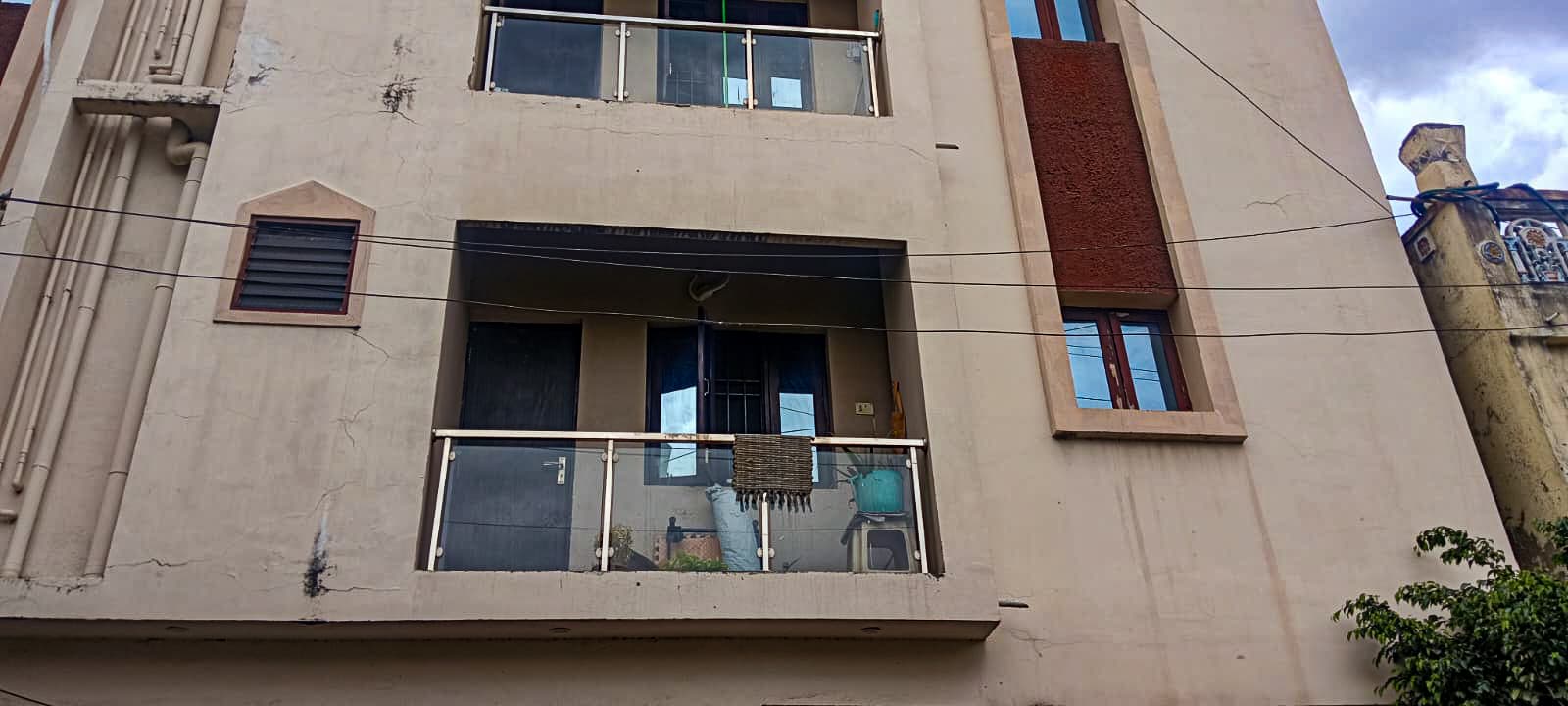 Property Photos 8