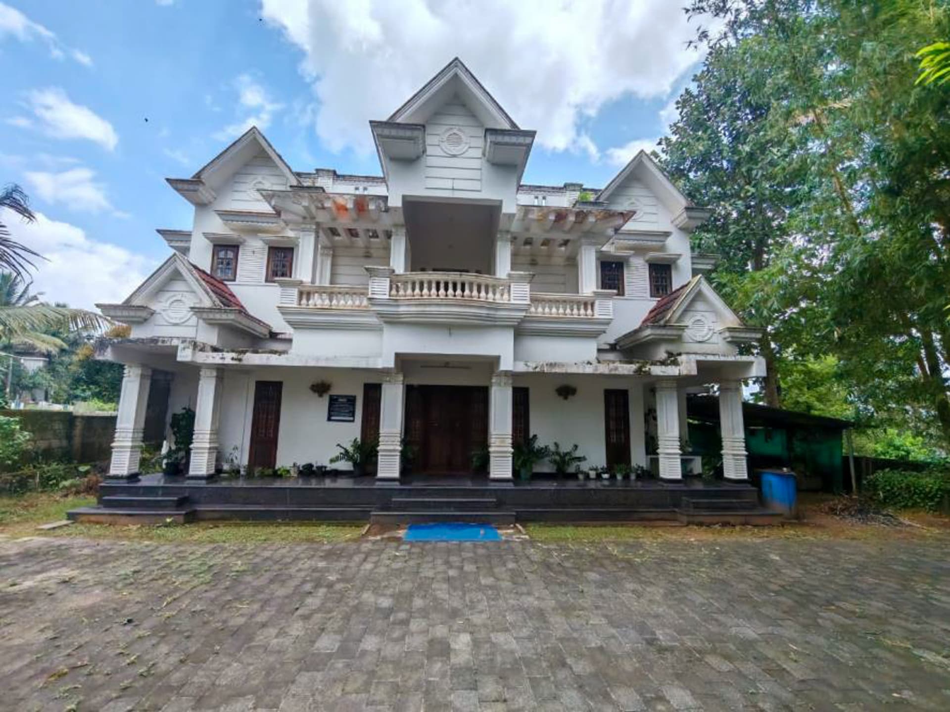Property Photos 22