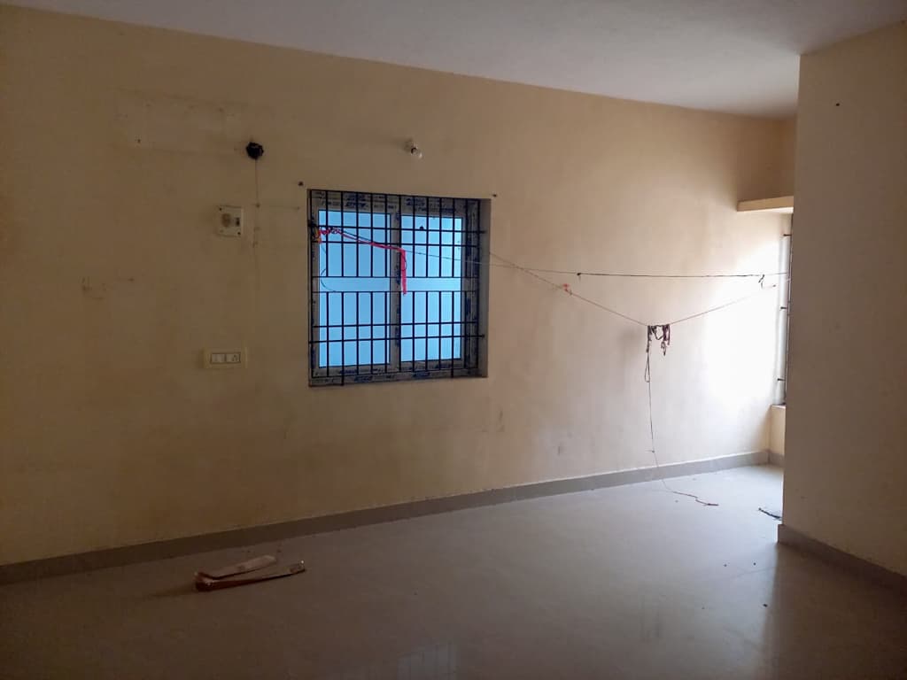 Property Photos 9