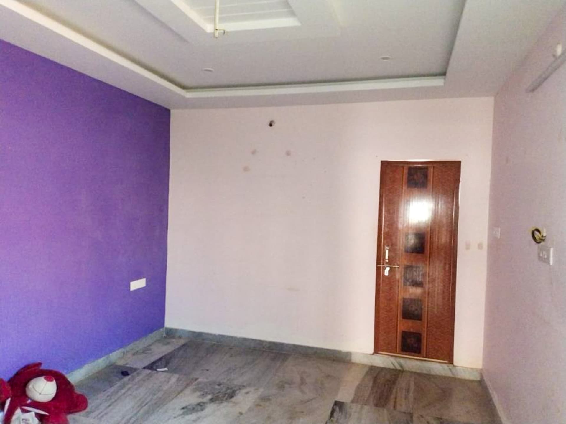 Property Photos 35