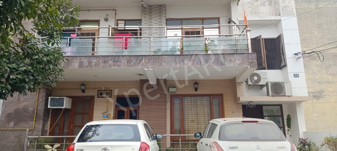 Property Photos 18
