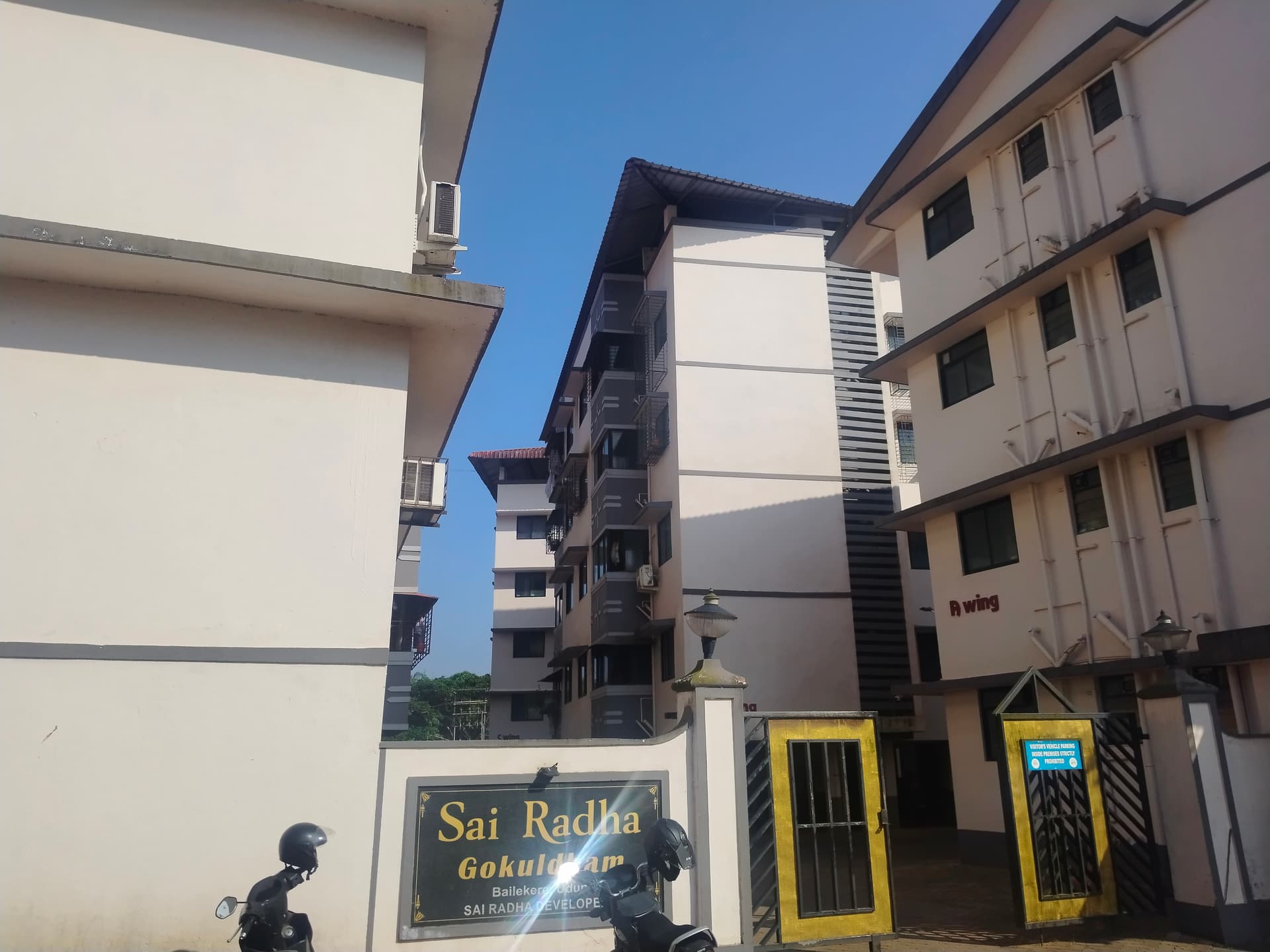 Property Photos 6