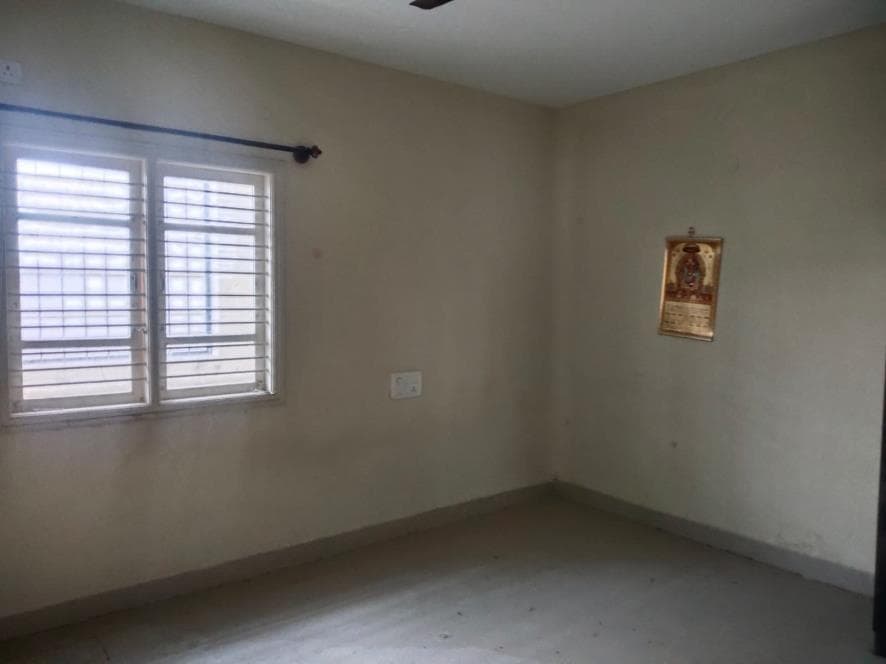 Property Photos 23