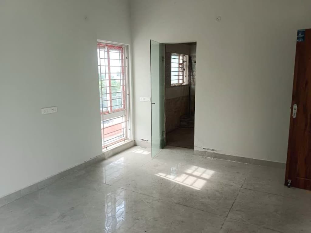 Property Photos 19
