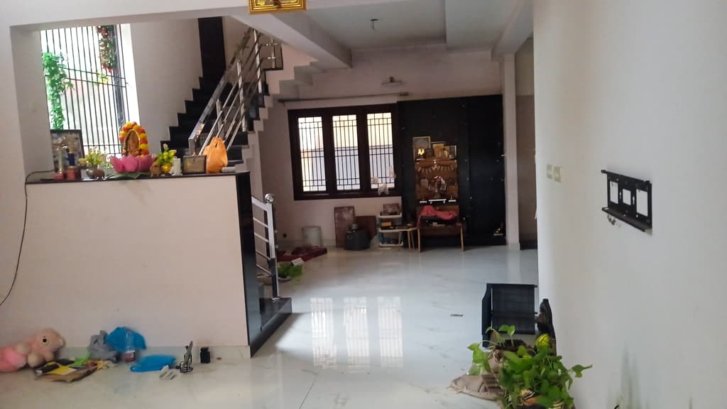 Property Photos 7