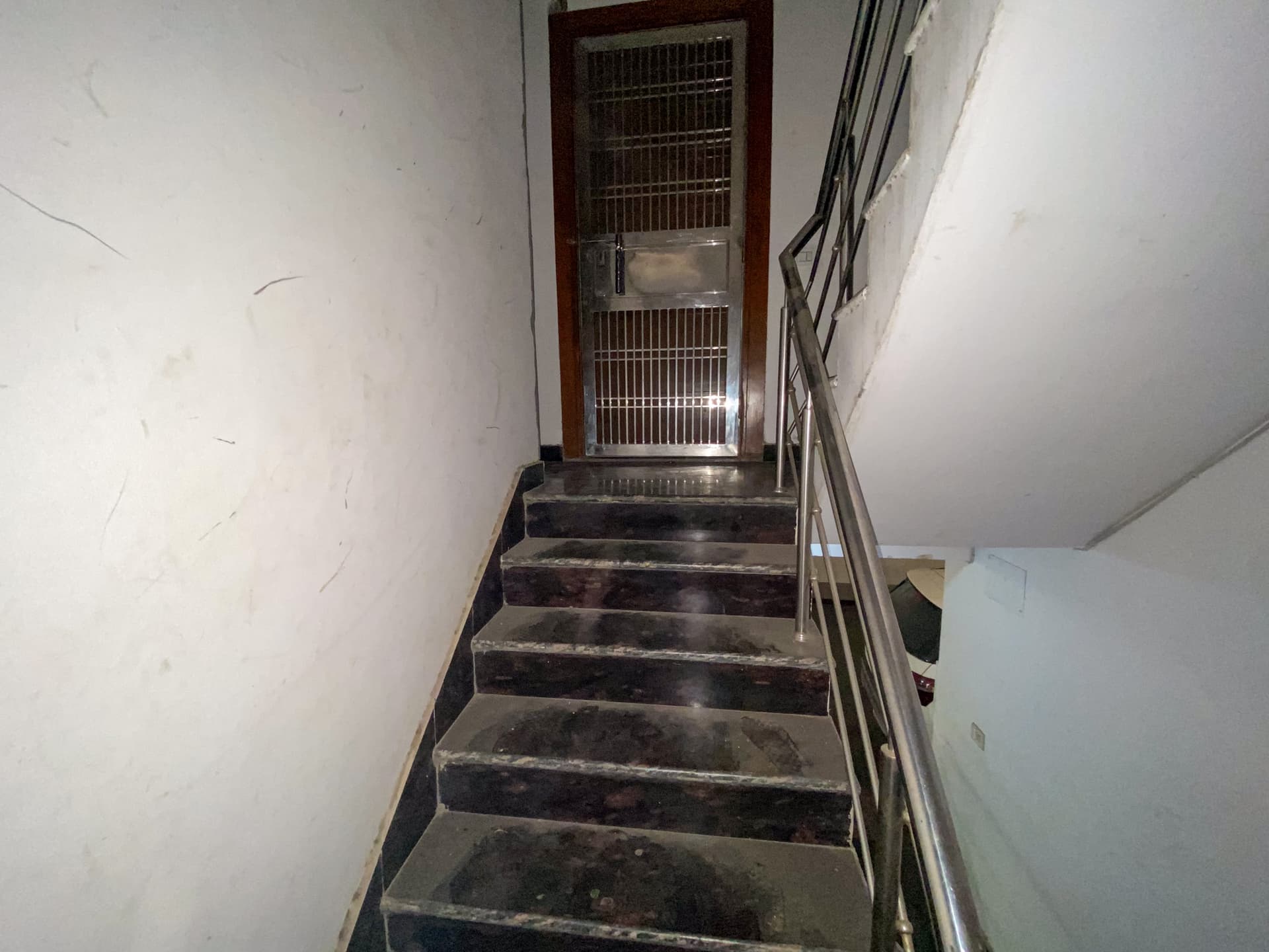 Property Photos 8