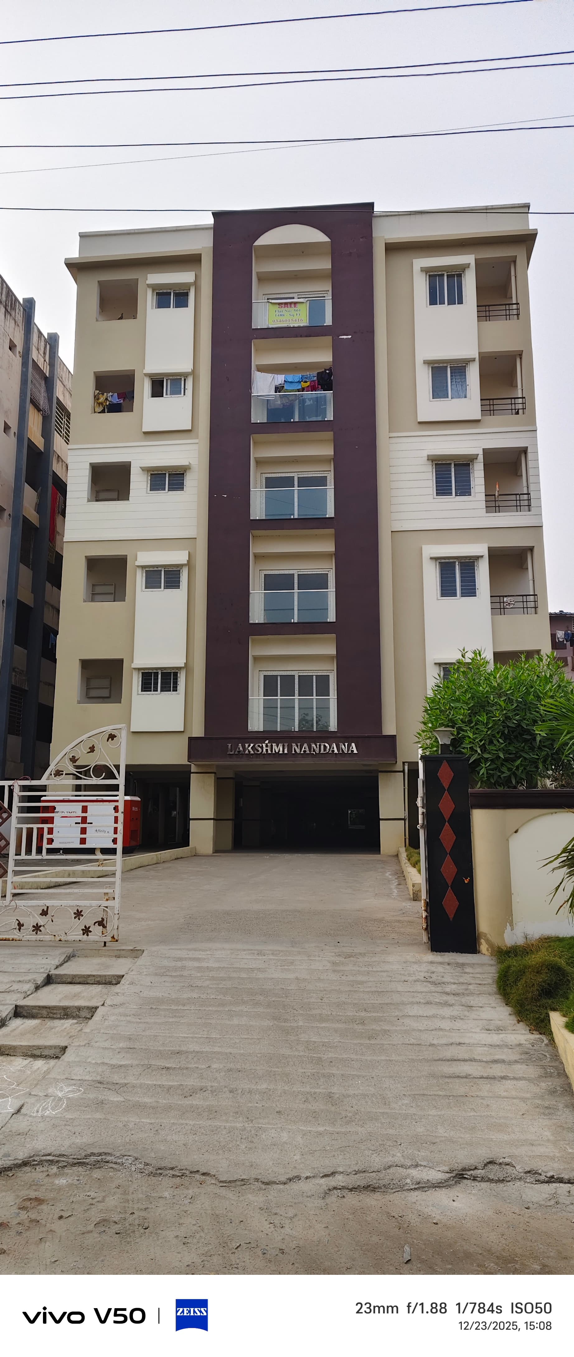 Property Photos 1