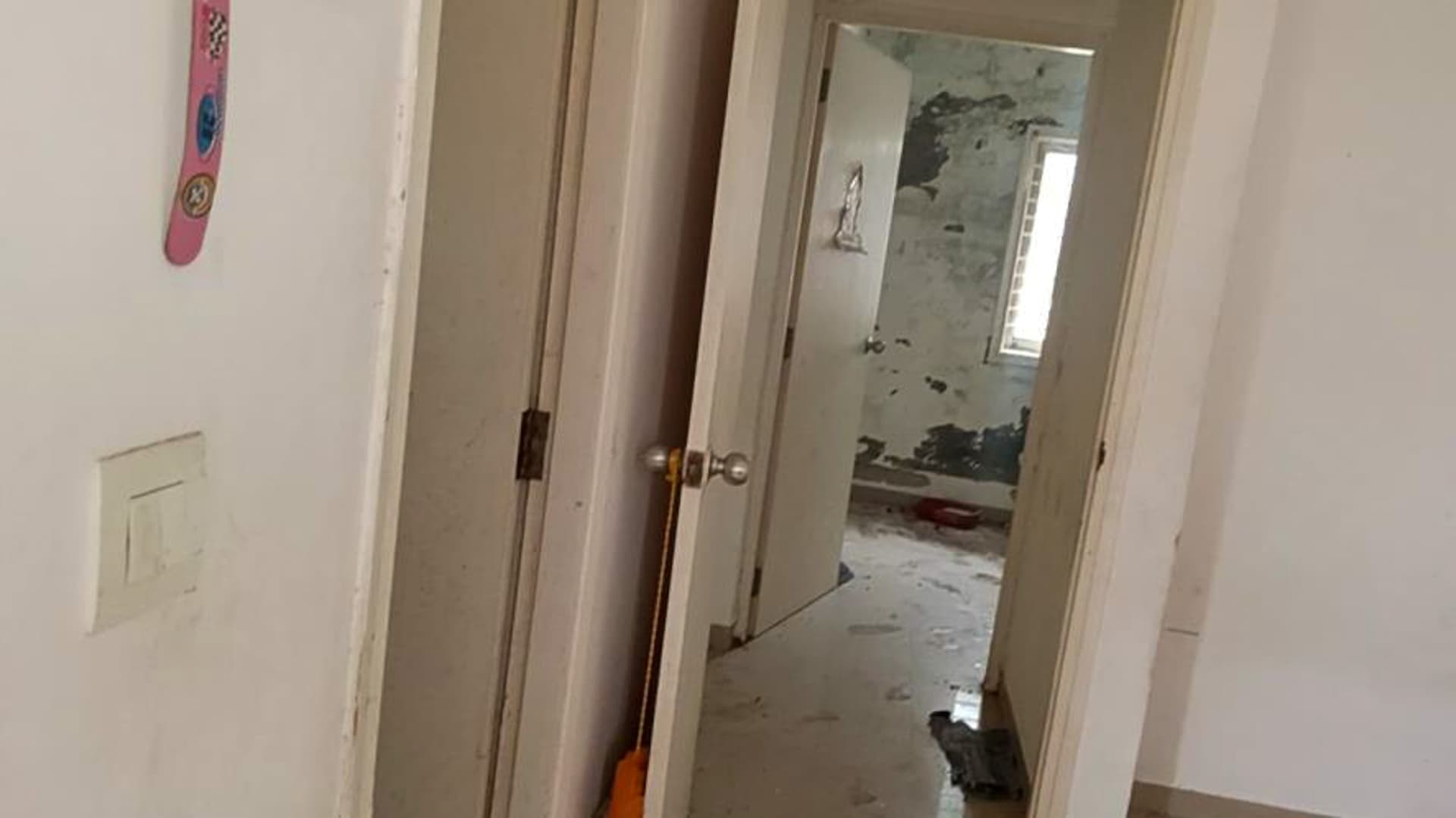 Property Photos 11