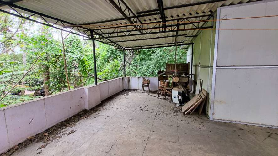 Property Photos 22