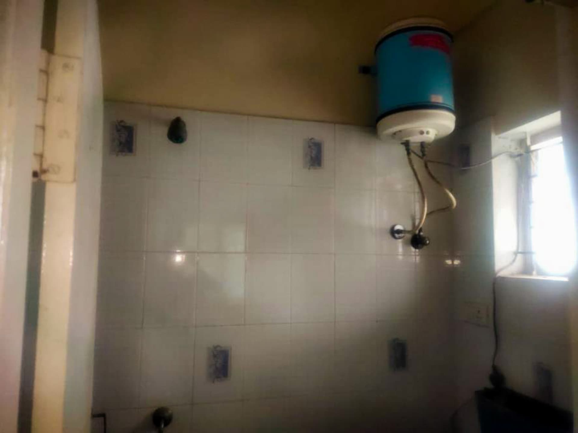 Property Photos 25