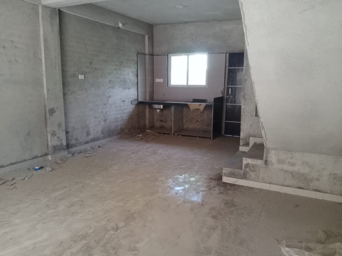 Property Photos 5