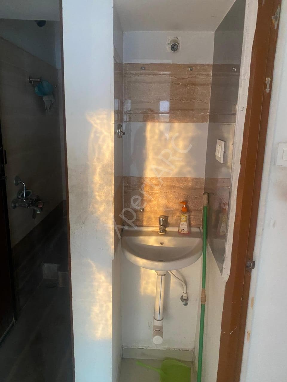 Property Photos 9