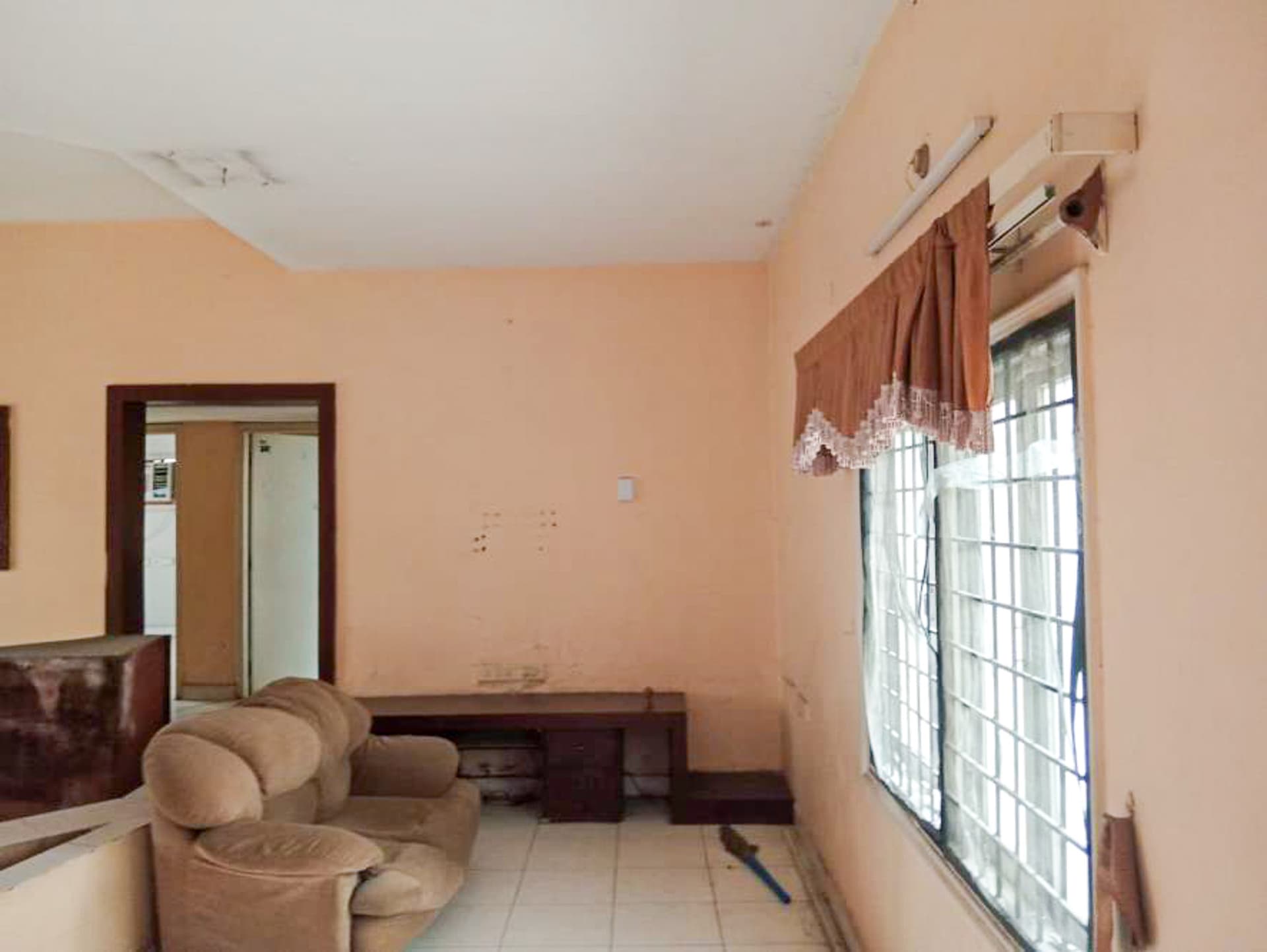 Property Photos 5