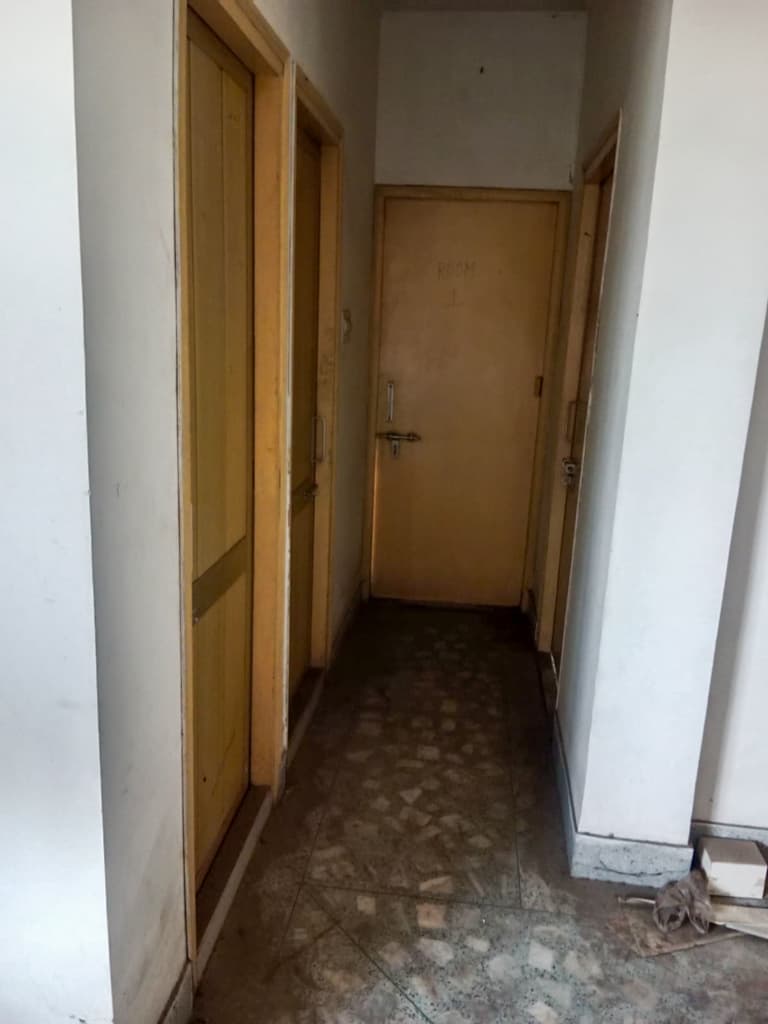 Property Photos 6