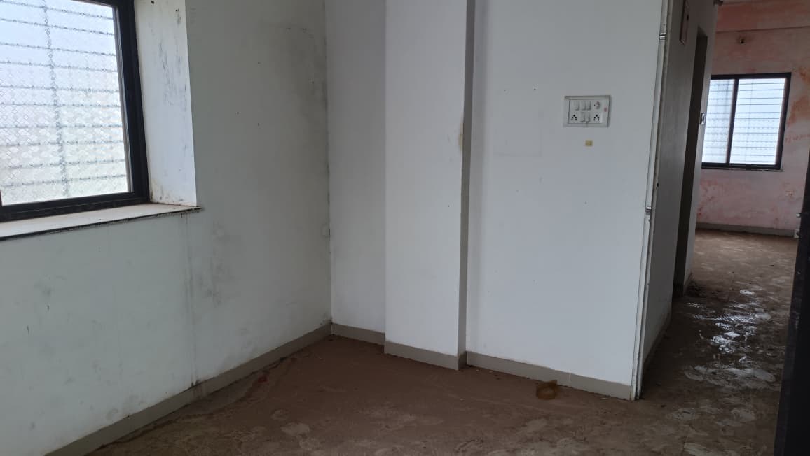 Property Photos 3