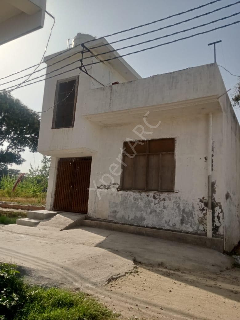 Property Photos 6