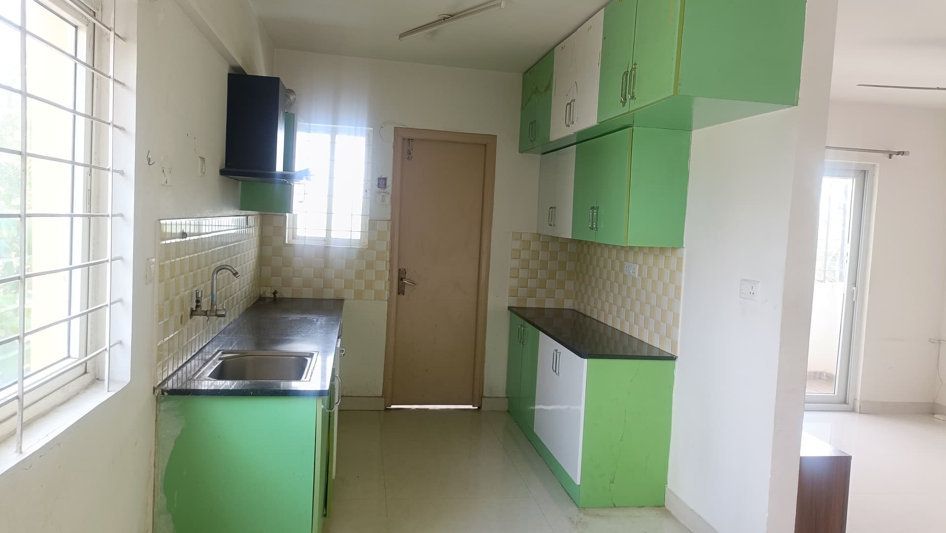 Property Photos 12
