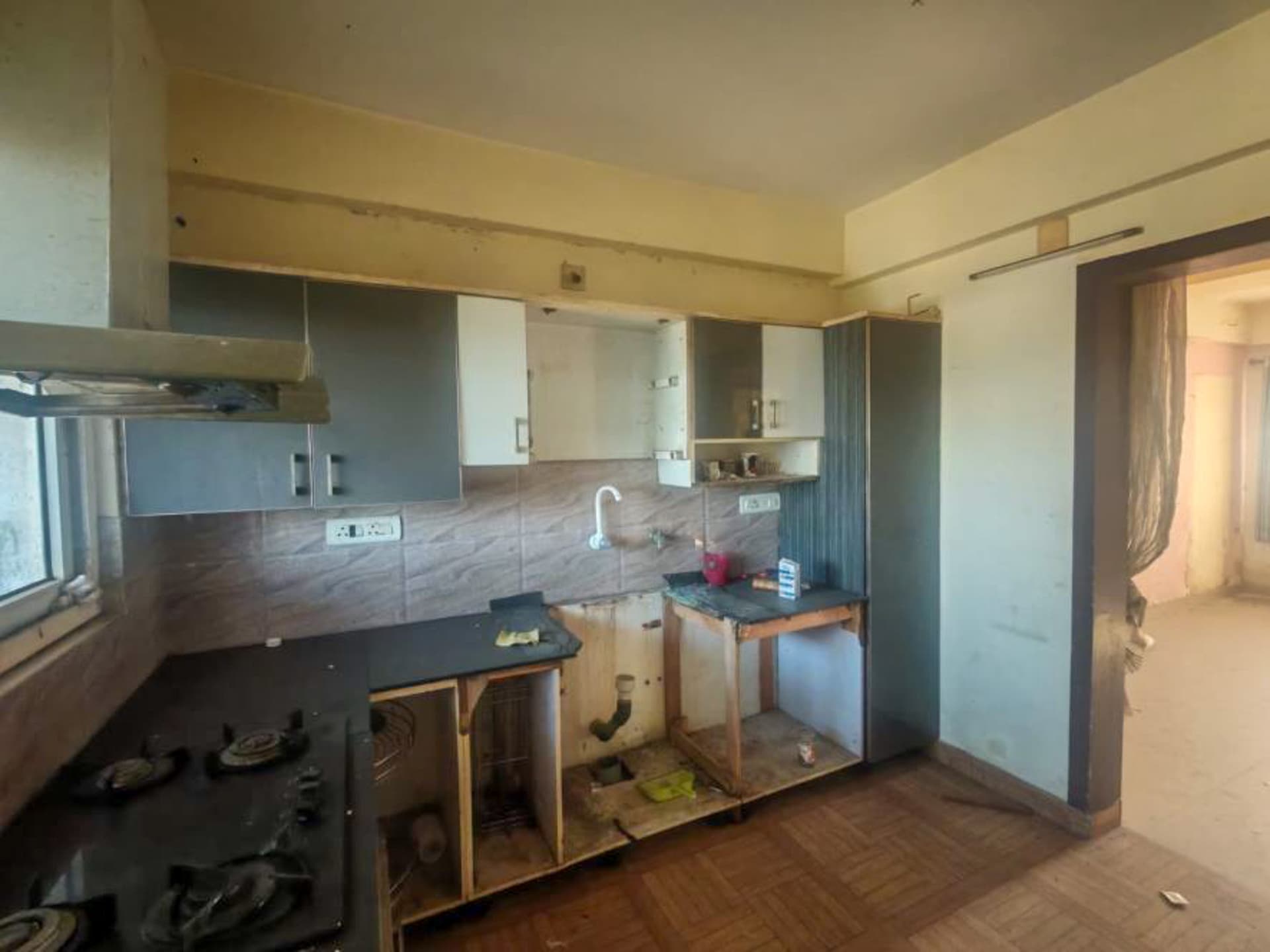 Property Photos 11