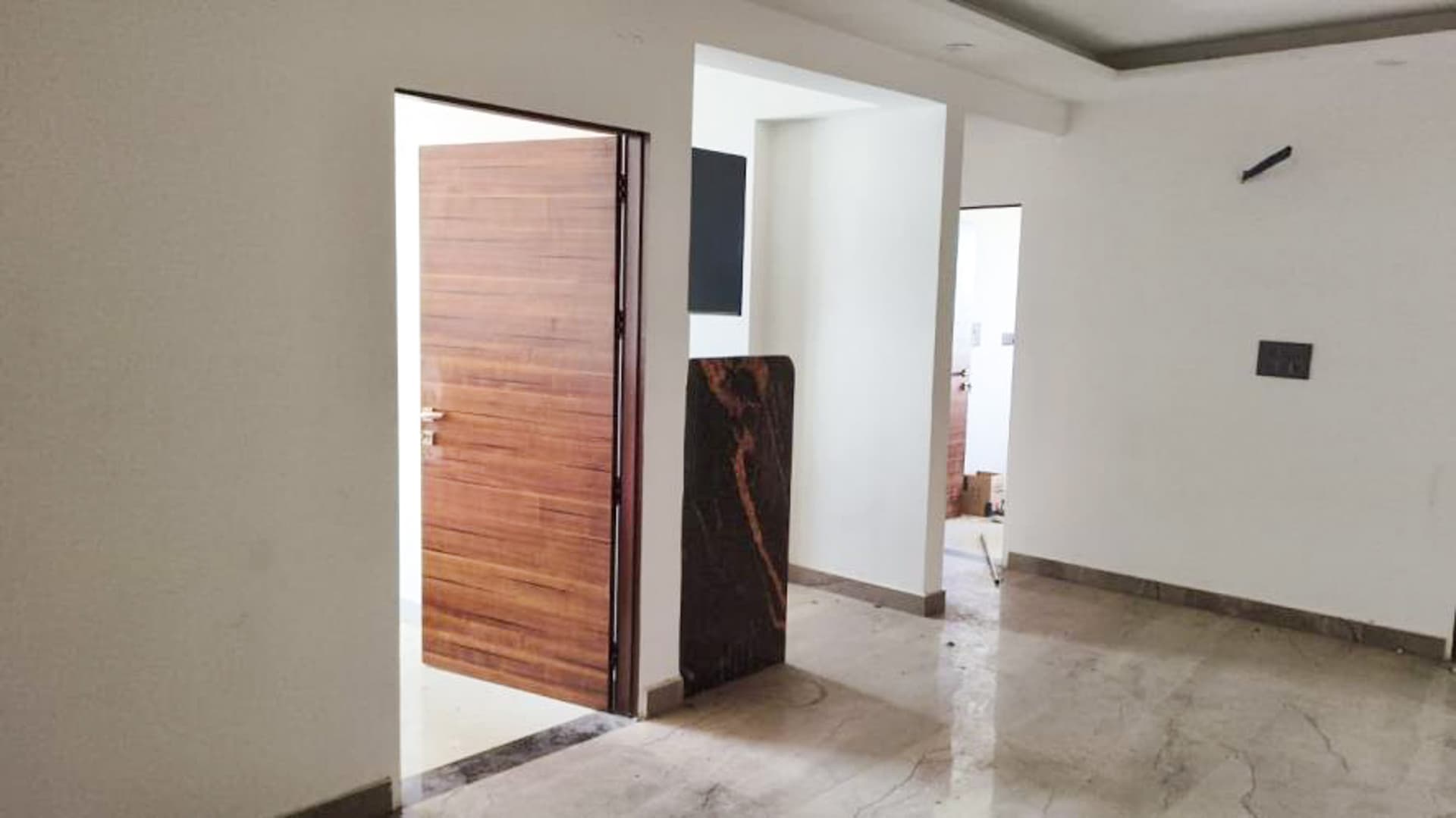 Property Photos 17